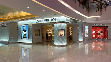 louis vuitton emporium store bangkok